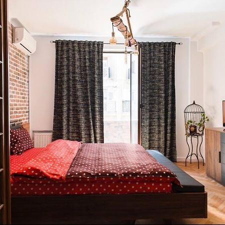 Classy Apartment Unirii Square ブカレスト エクステリア 写真
